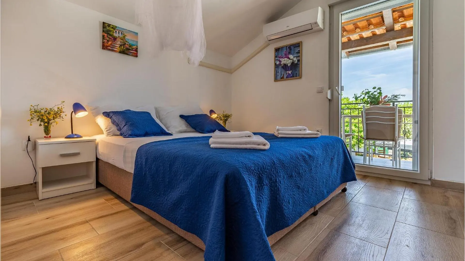 Вилла Amazing House With Pool Медулин